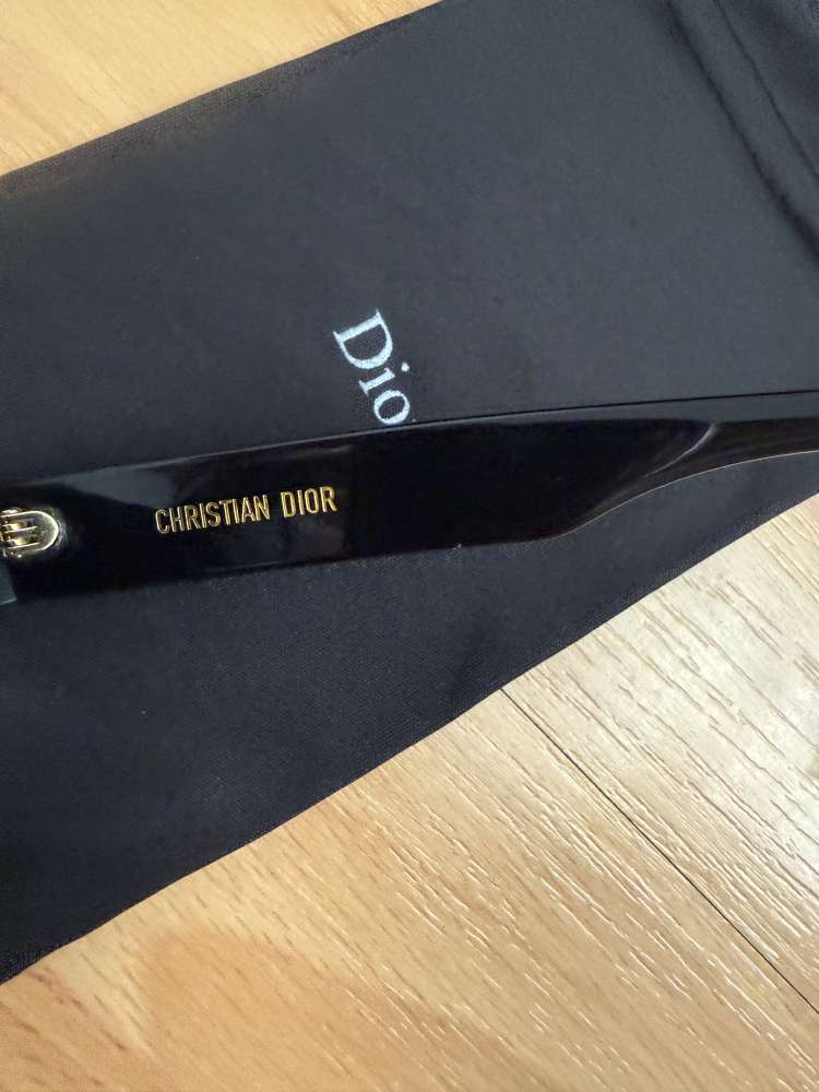 Snečné okuliare Dior Signature
