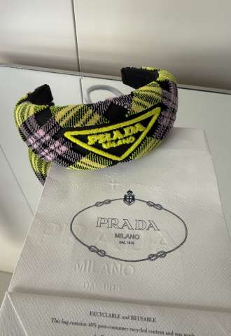 https://vipluxury.sk/Prada celenka