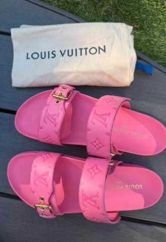 https://vipluxury.sk/Louis Vuitton šľapky