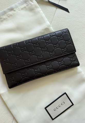 https://vipluxury.sk/Kožená peňaženka Gucci Continental