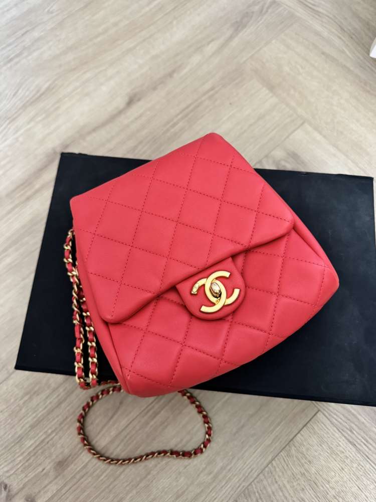Chanel kabelka