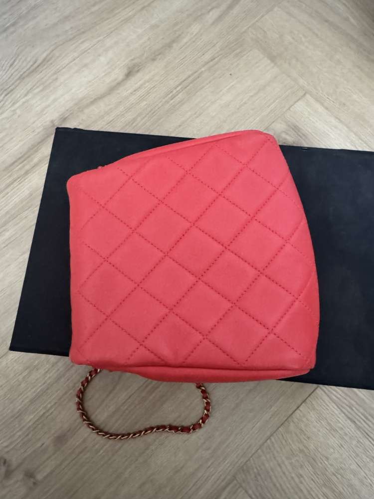 Chanel kabelka