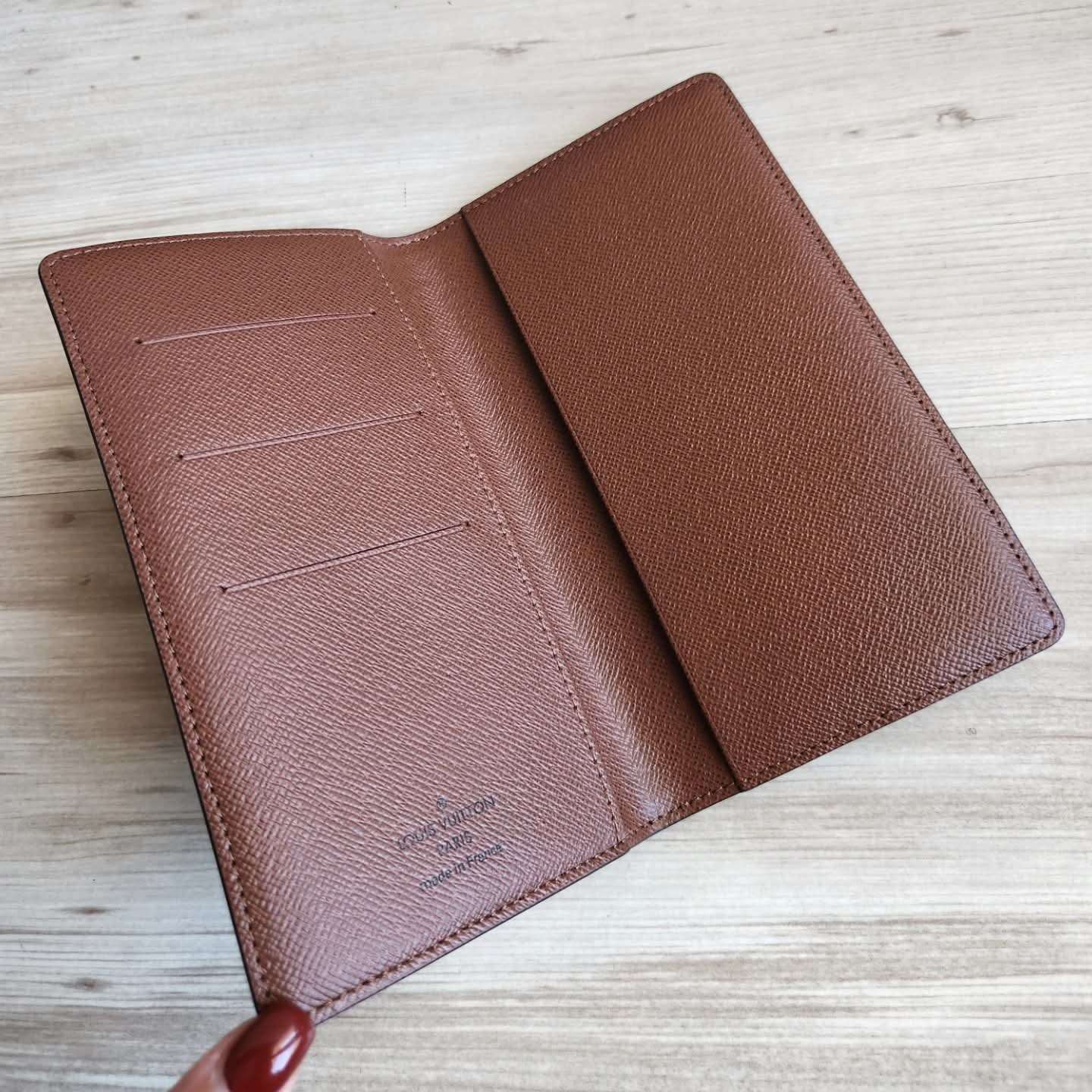 Louis Vuitton Cover na zapisnik