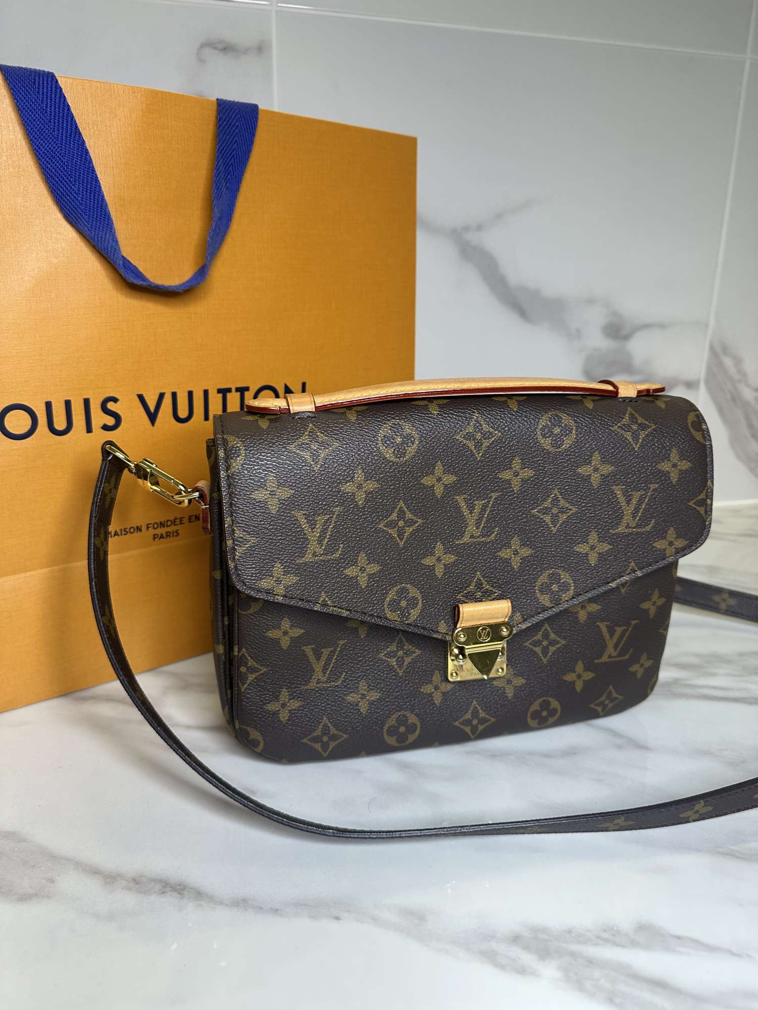 LV Metis