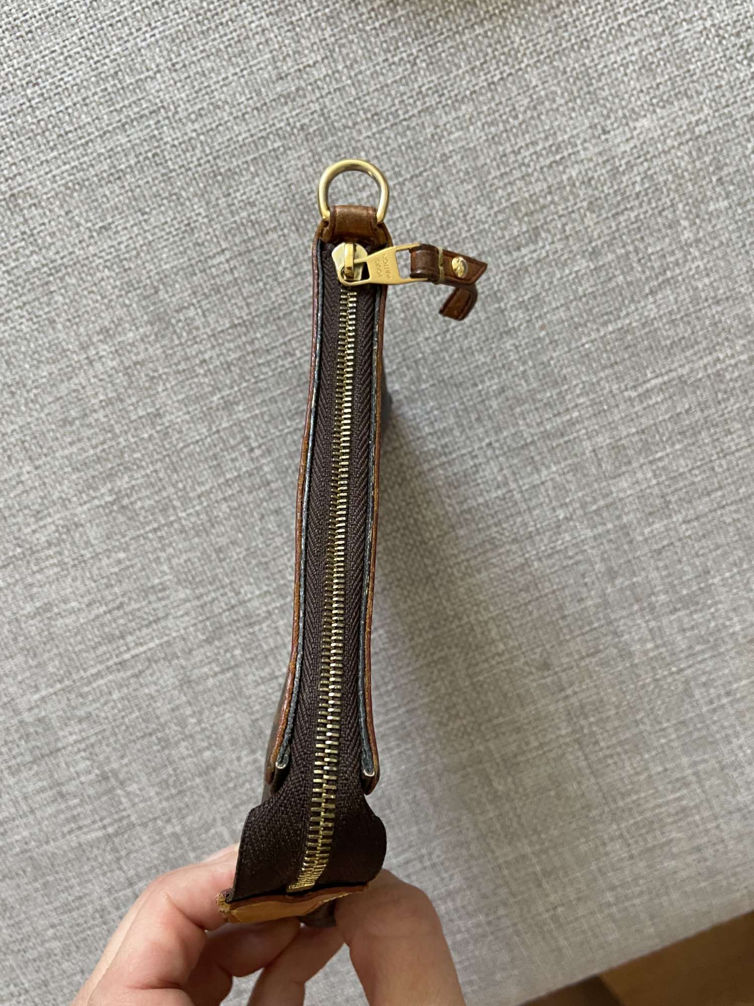 Louis Vuitton pochette