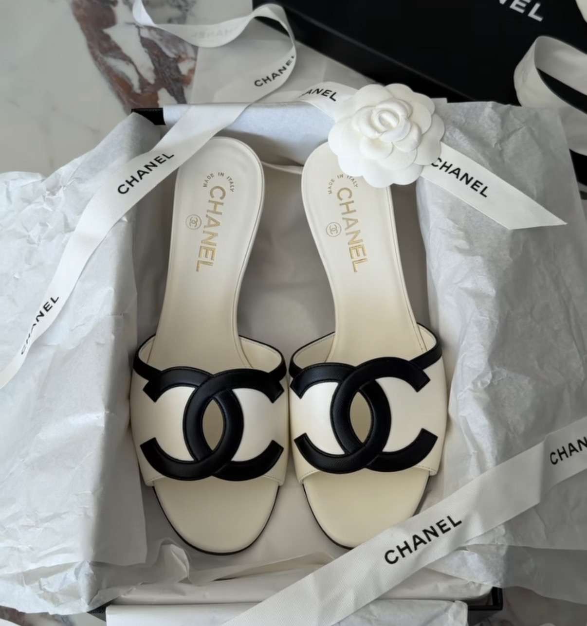 Chanel slapky