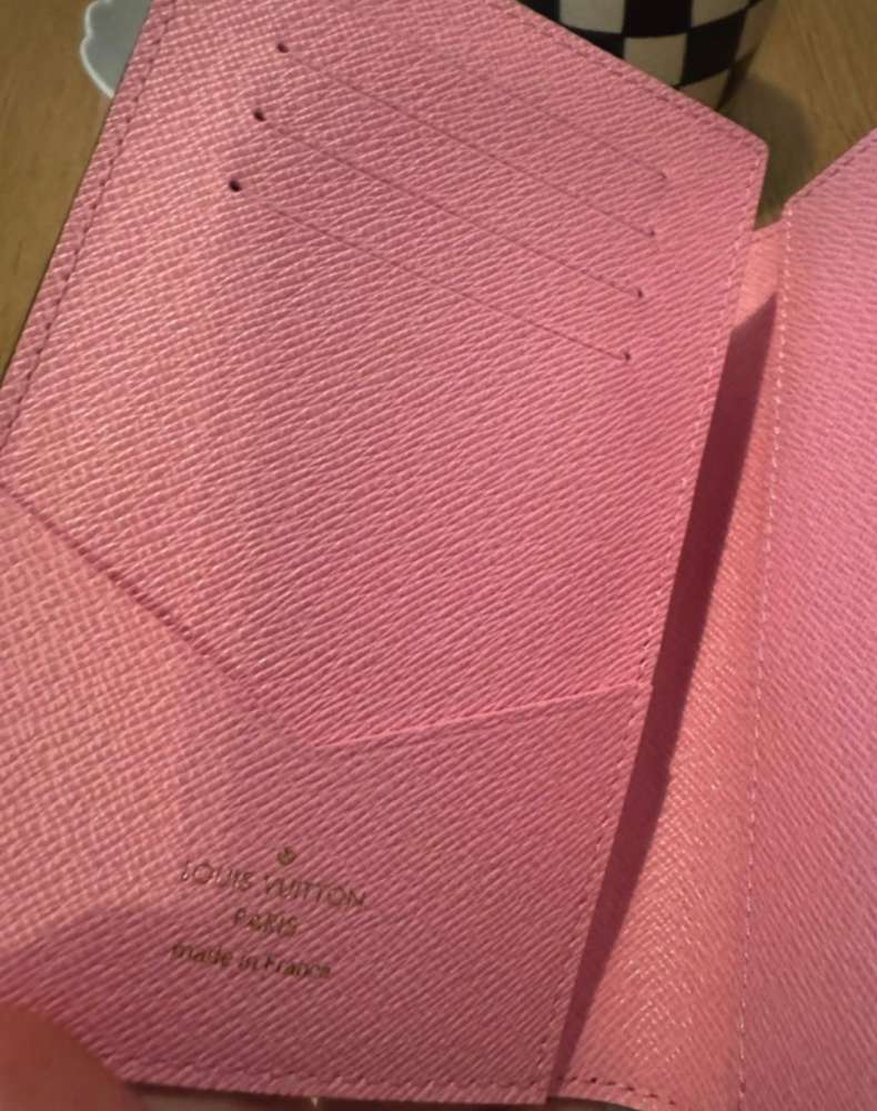 Louis Vuitton obal na pas