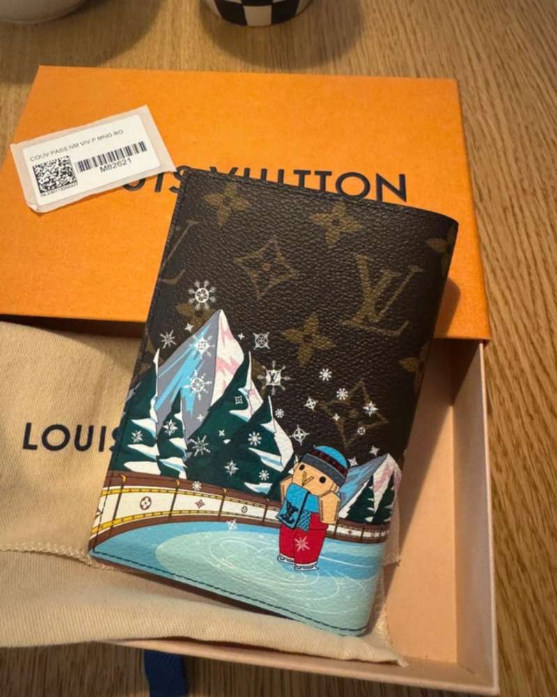 Louis Vuitton obal na pas