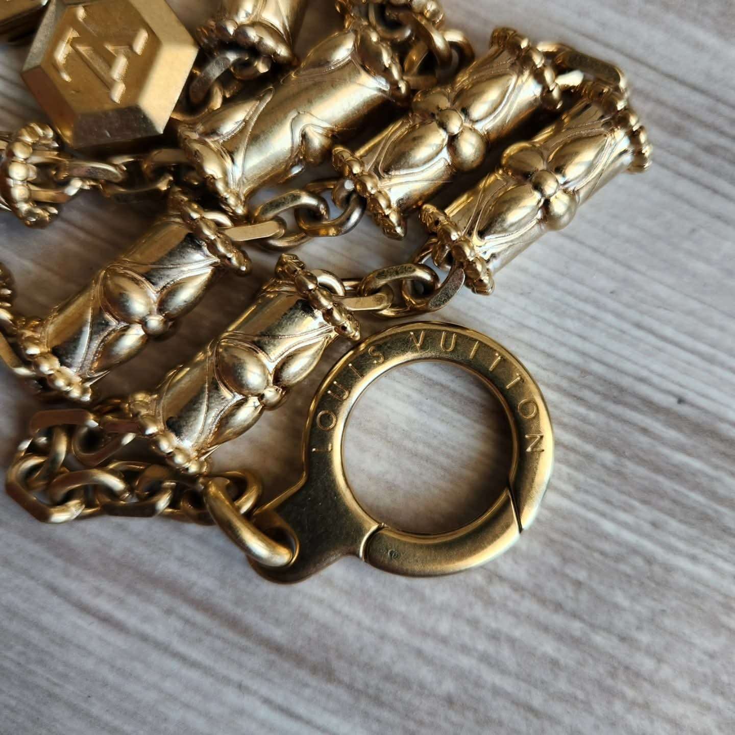 Louis Vuitton Tubular Chain Belt
