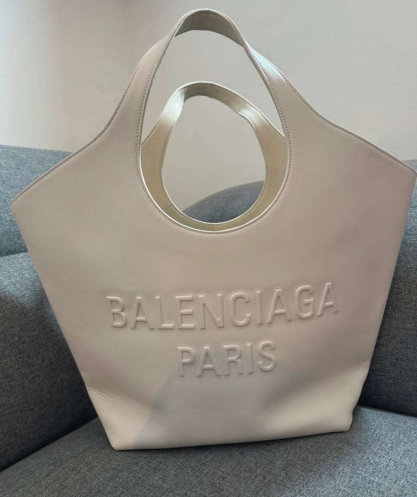 Balenciaga kabelka