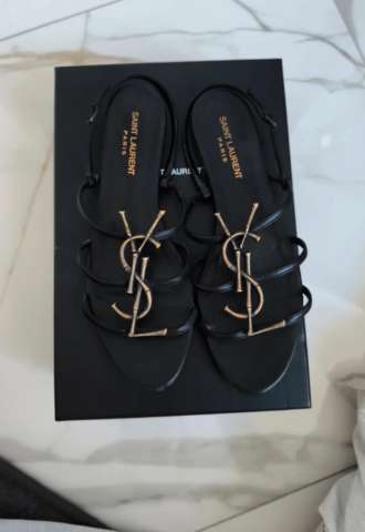 https://vipluxury.sk/YSL šľapky