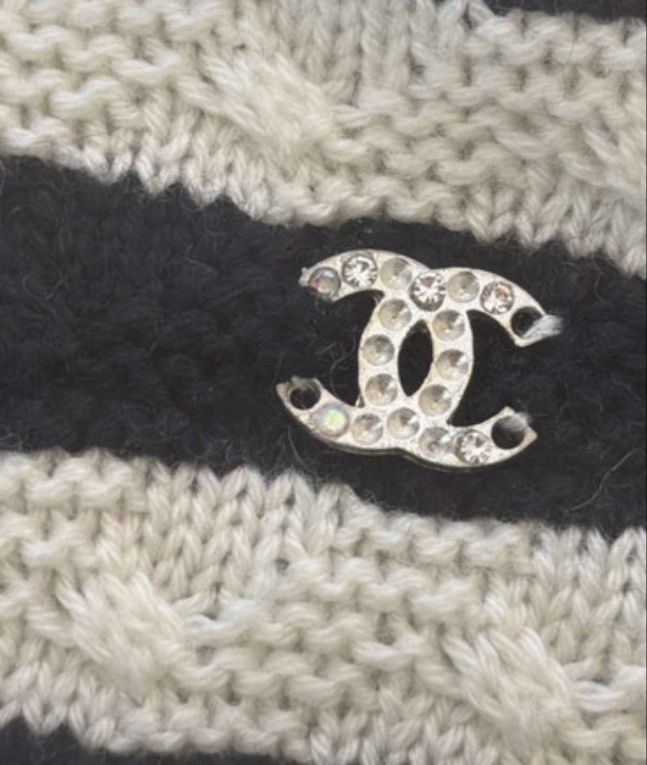 Chanel top