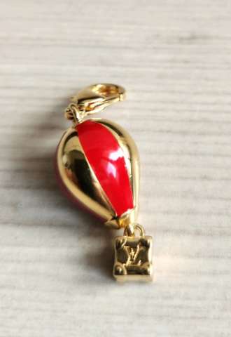 https://vipluxury.sk/Louis Vuitton Charm