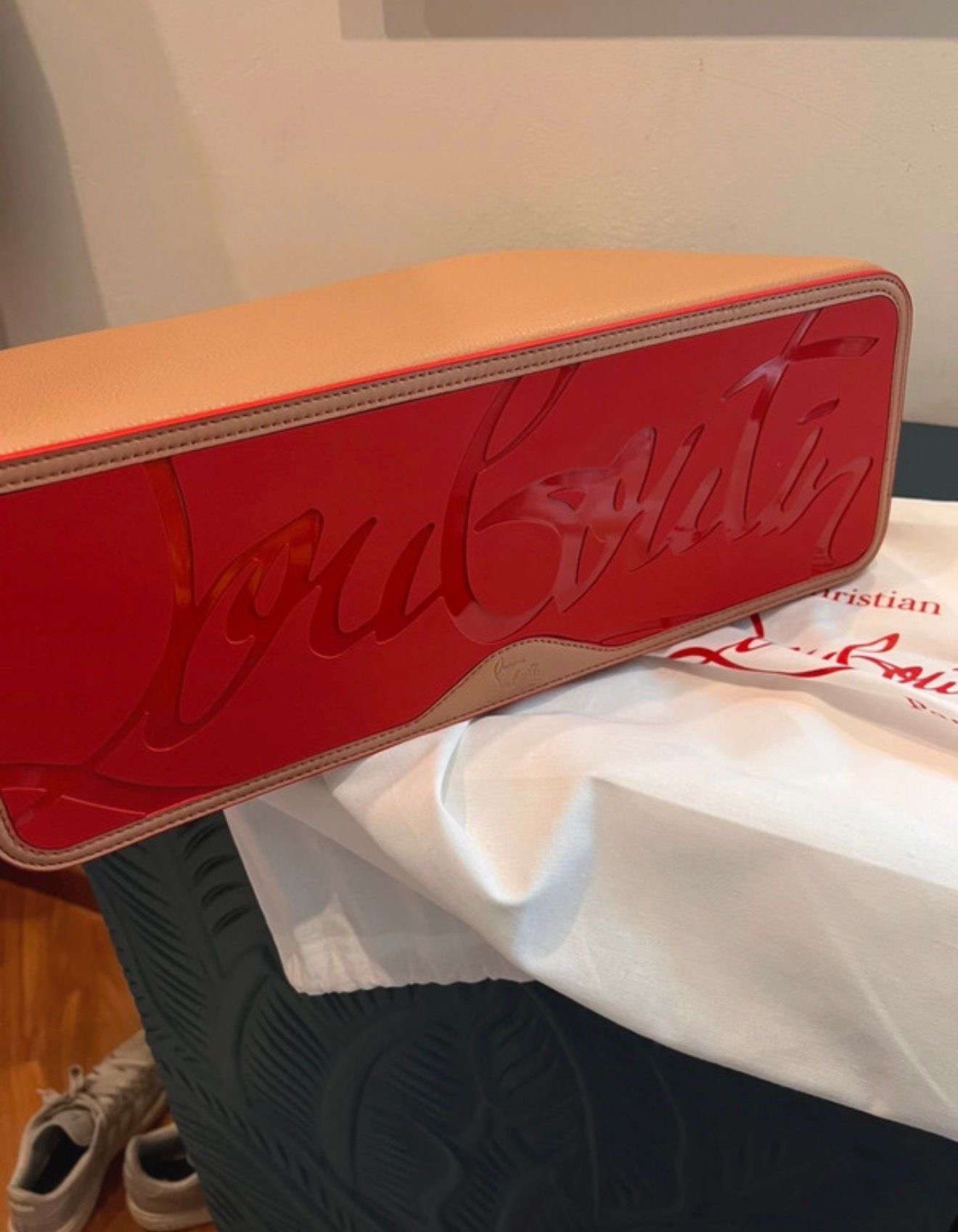 Louboutin kabelka