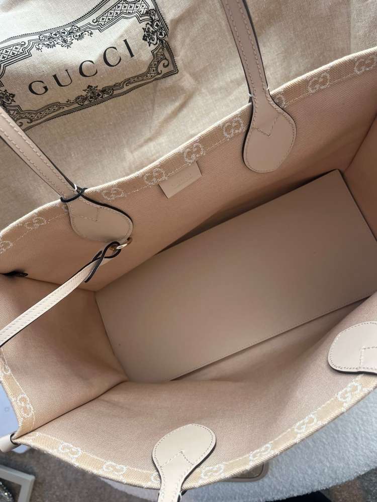 Gucci shopper + pochetka