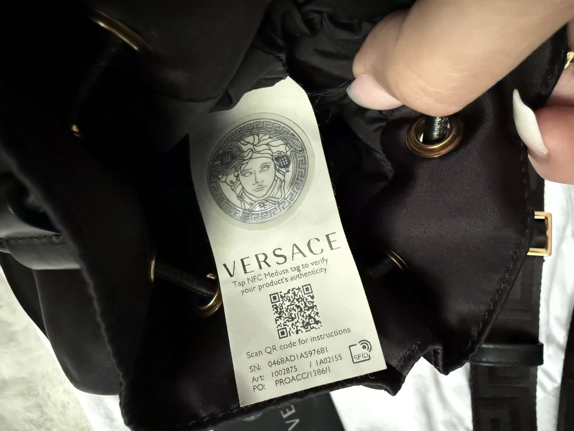 Nylonová crossbody kabelka Versace Medusa