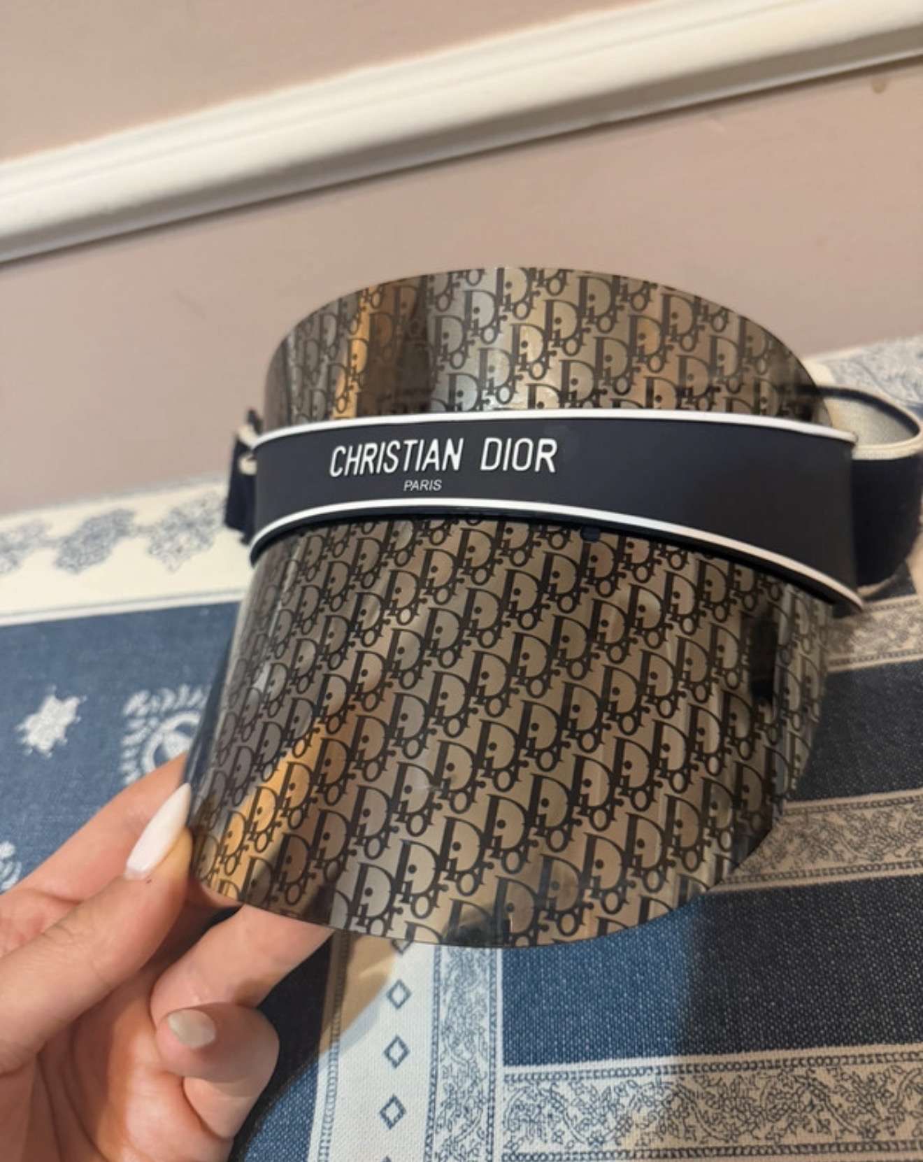 Dior silt