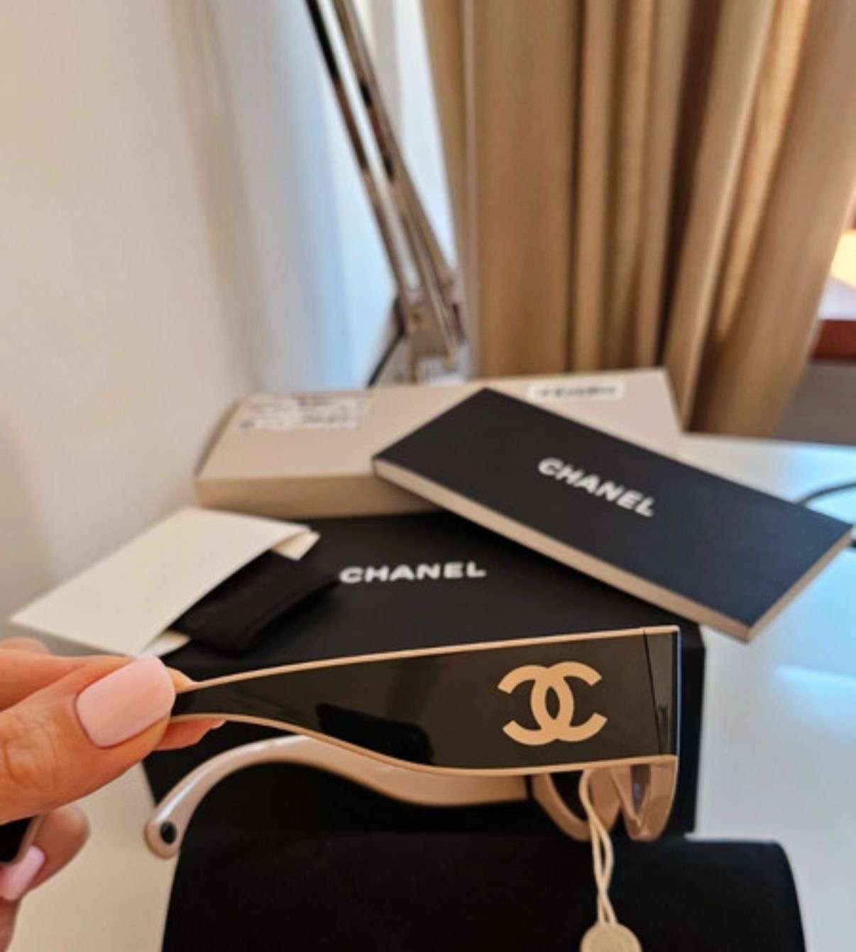 Chanel okuliare