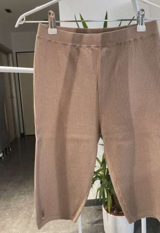 https://vipluxury.sk/YSL kratasy