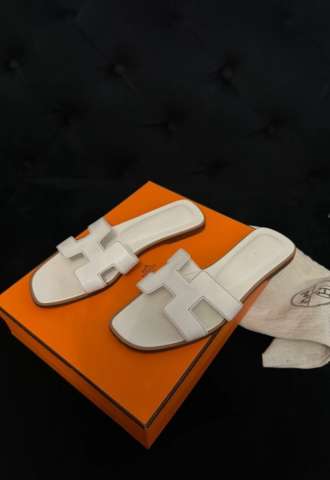 https://vipluxury.sk/Hermes oran