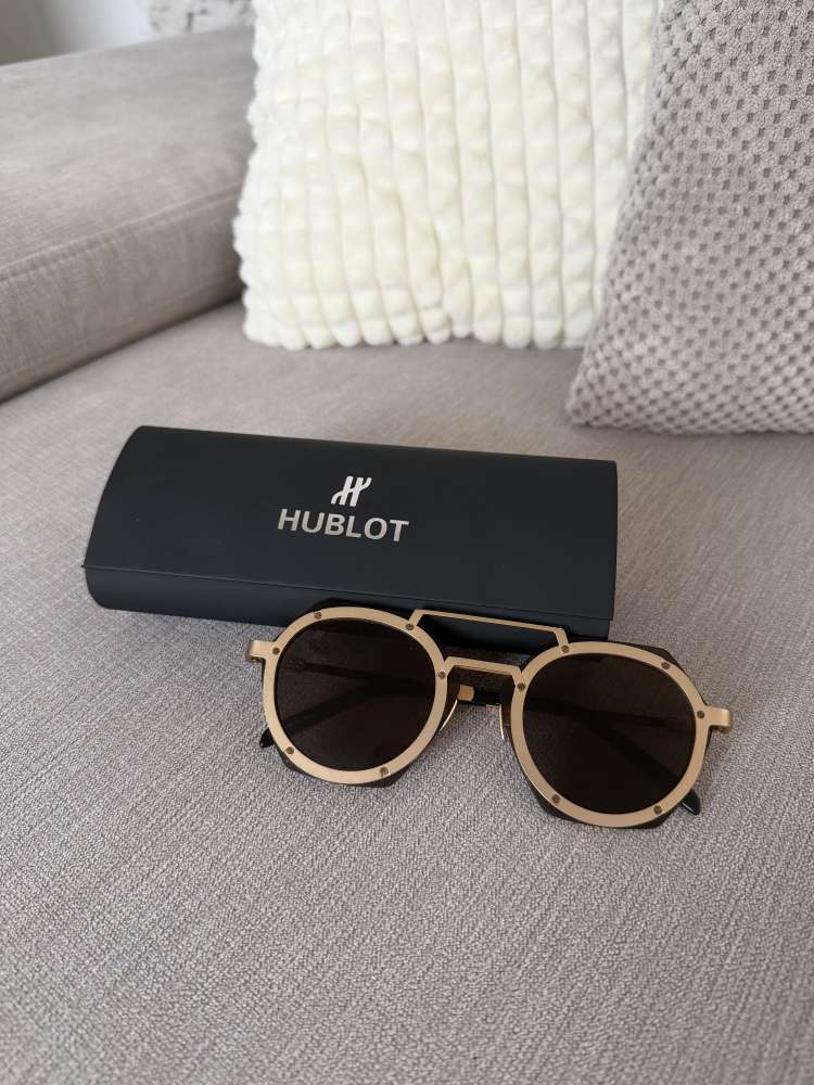 Hublot okuliare