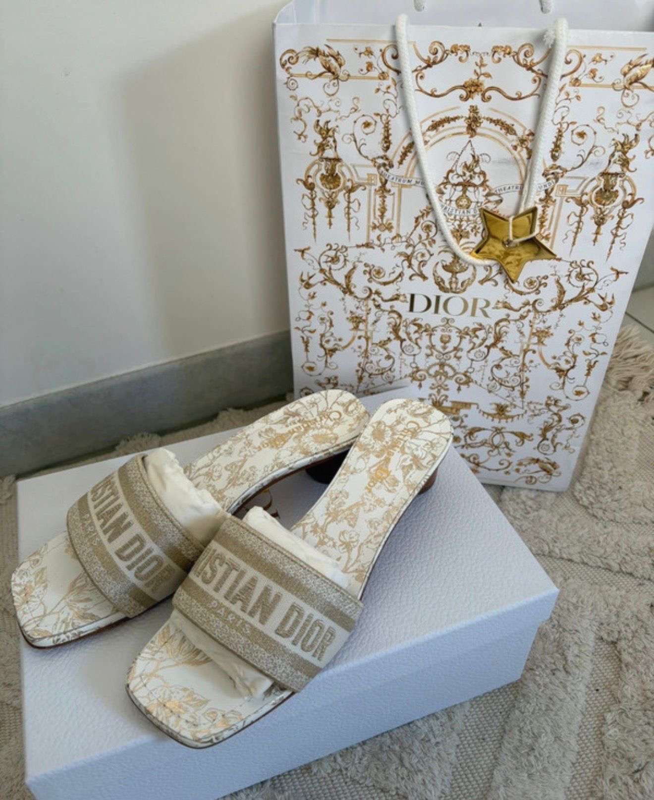 Dior šľapky