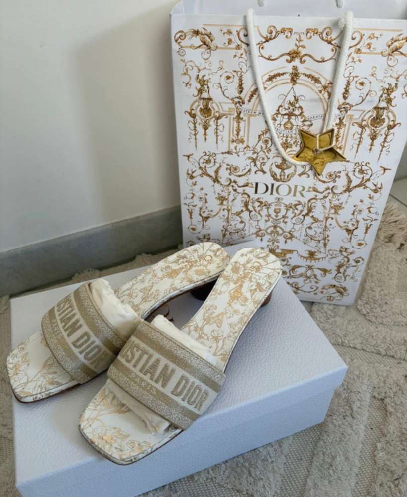 Dior šľapky