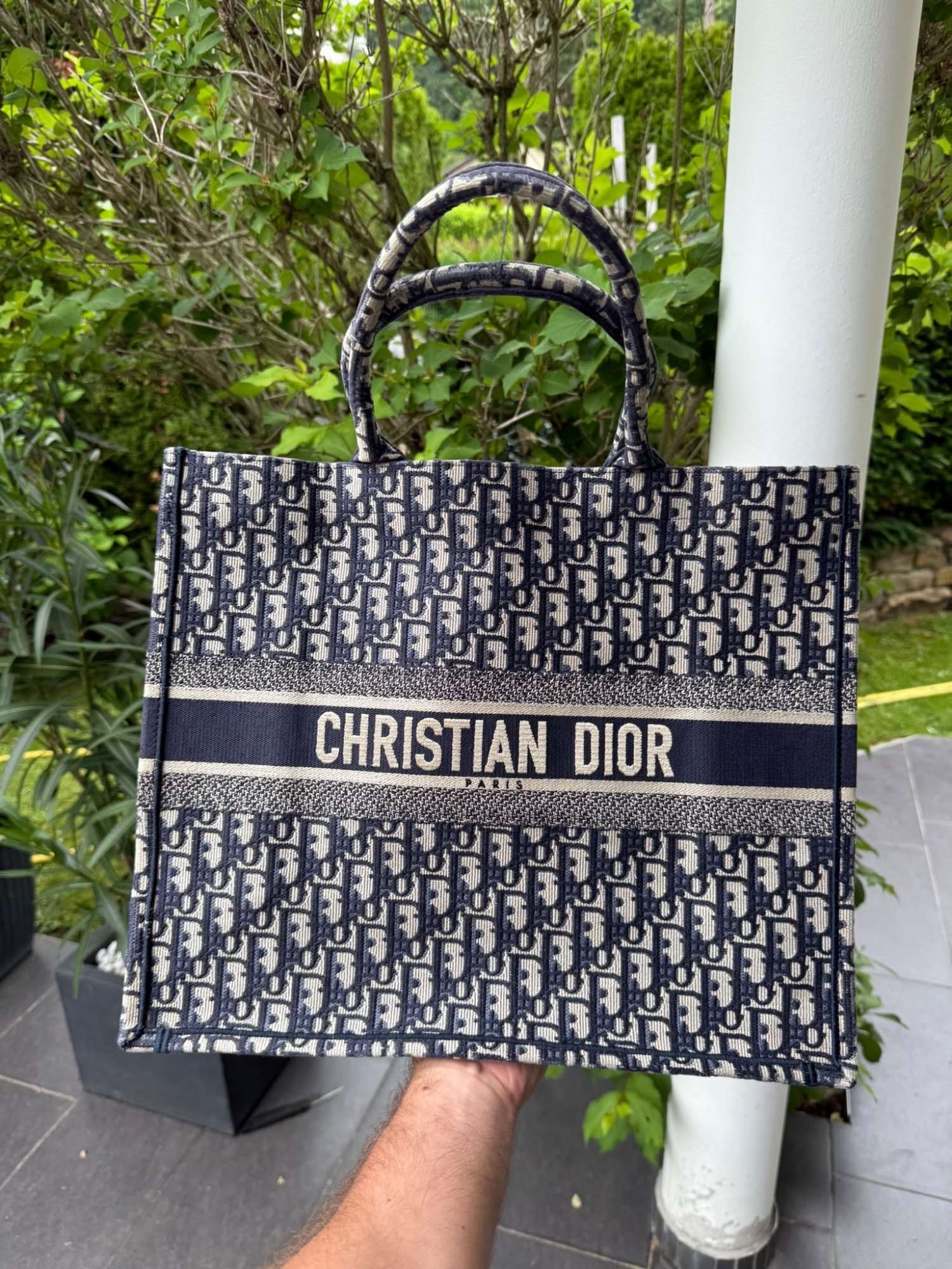 Dior tote