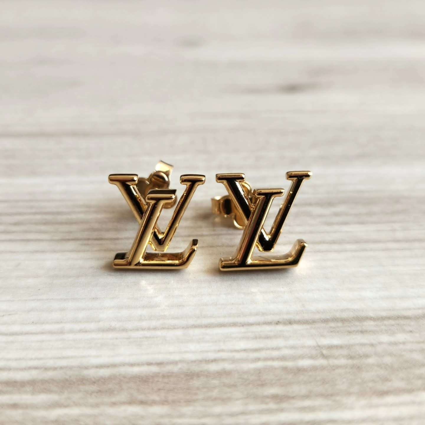 Louis Vuitton Nausnice