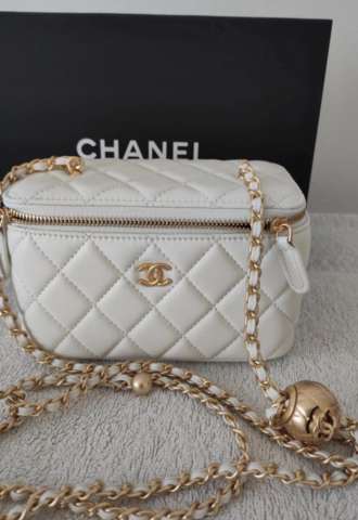 https://vipluxury.sk/Chanel beauty taška
