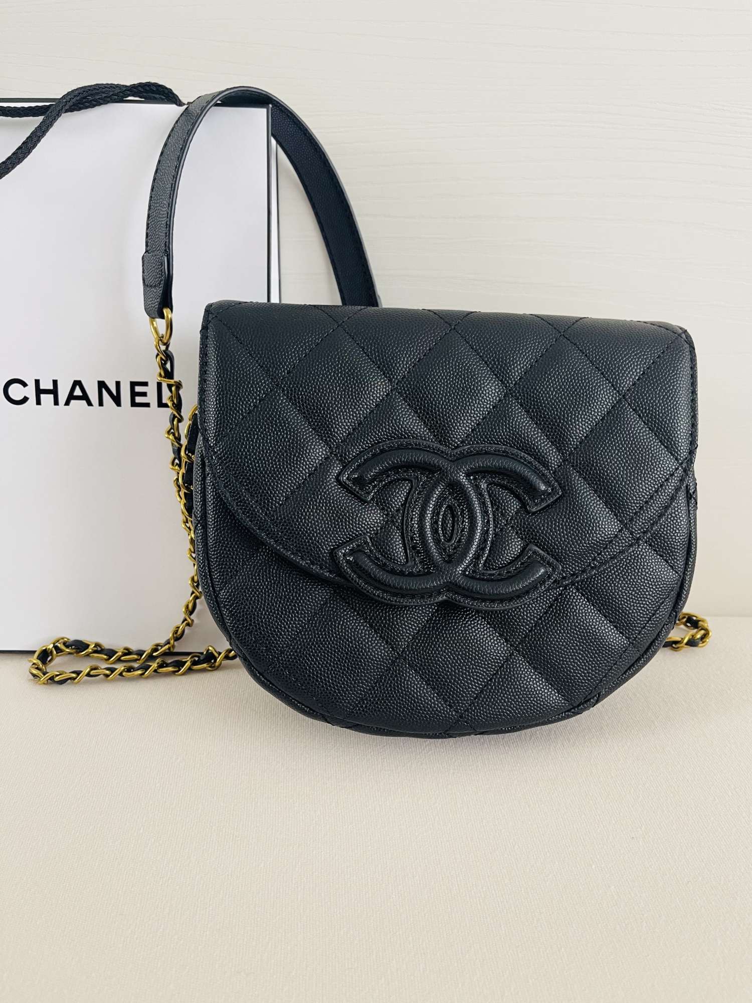 CHANEL BEAUTY KABELKA- AKCIA!