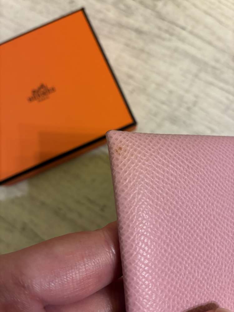 Hermes Bastia peňaženka na mince vo farbe Rose Sakura