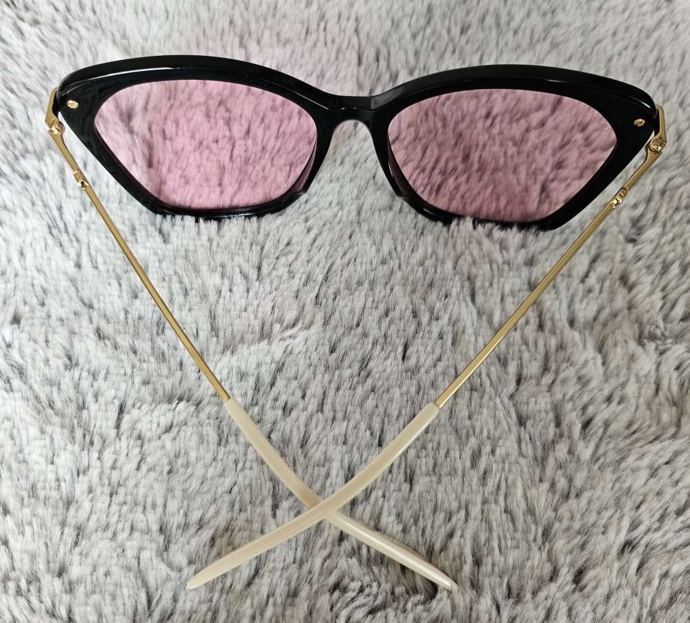 GUCCI slnečné okuliare