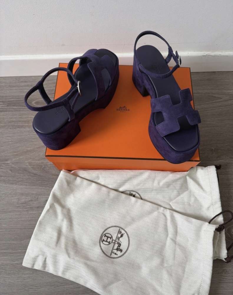 Hermes sandalky