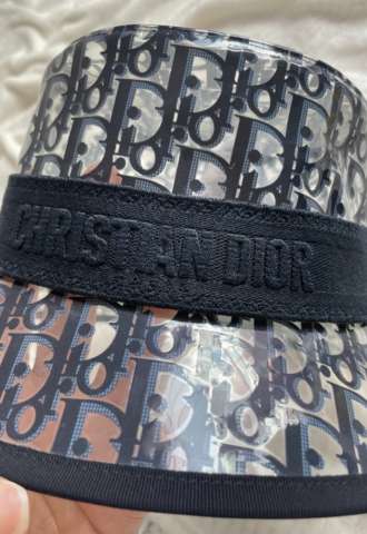 https://vipluxury.sk/Dior klobúk