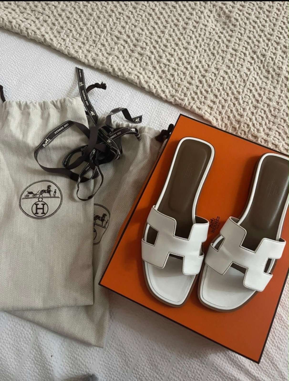 Hermes oran šľapky