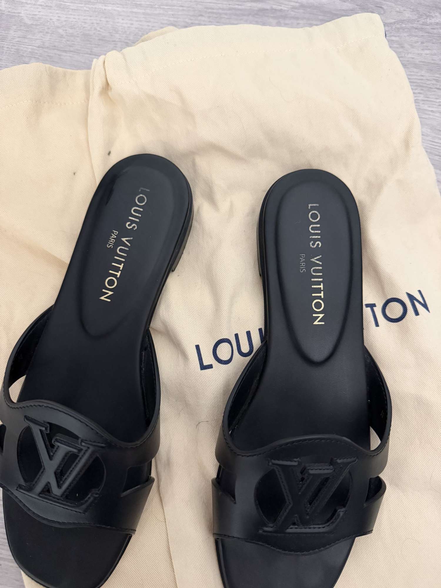 Louis Vuitton pantofle
