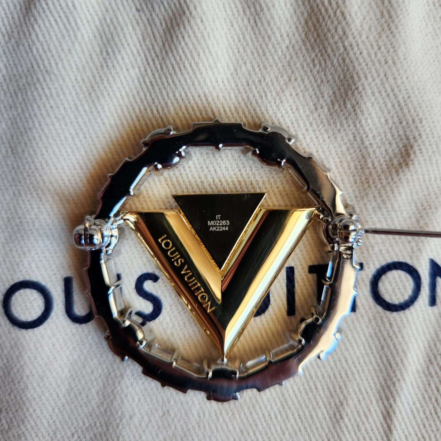 Louis Vuitton Broz