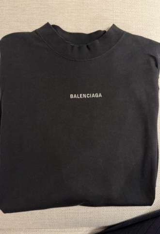 https://vipluxury.sk/Balenciaga Tričko unisex