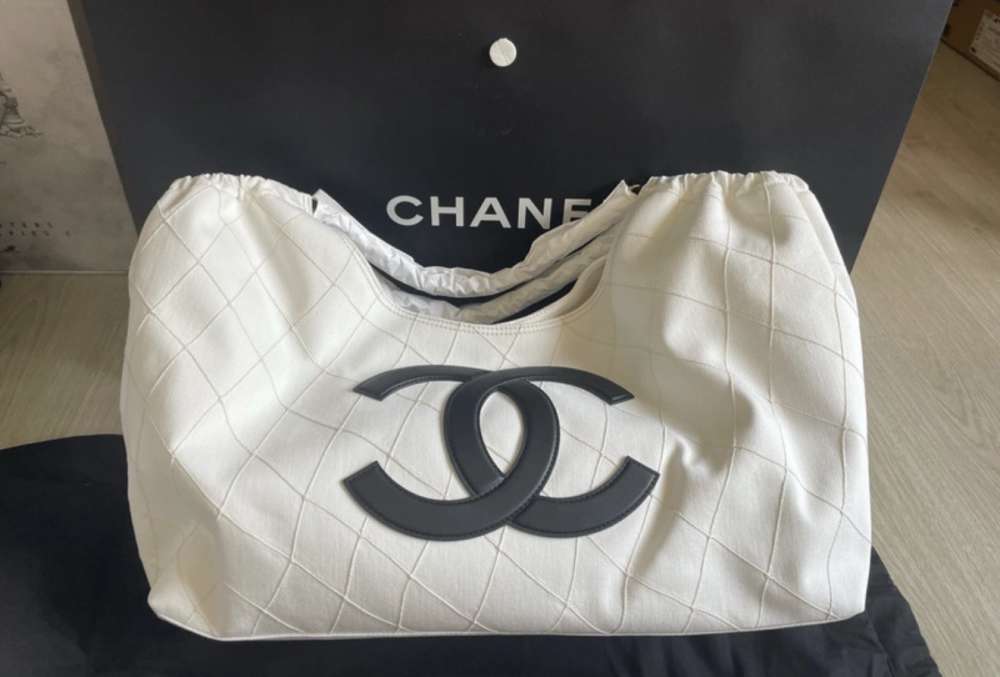 Chanel tote kabelka