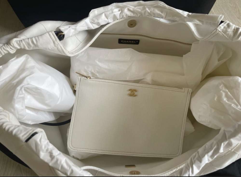Chanel tote kabelka