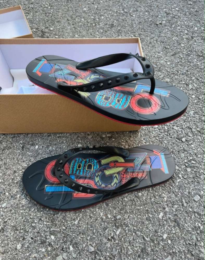 Louboutin šľapky