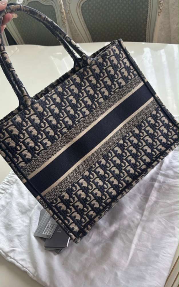 Dior tote bag