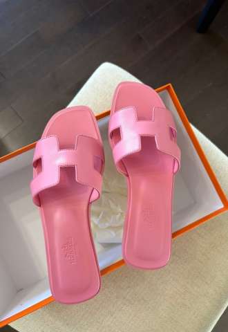 https://vipluxury.sk/Sandále Hermès Oran rose Bonbon 38