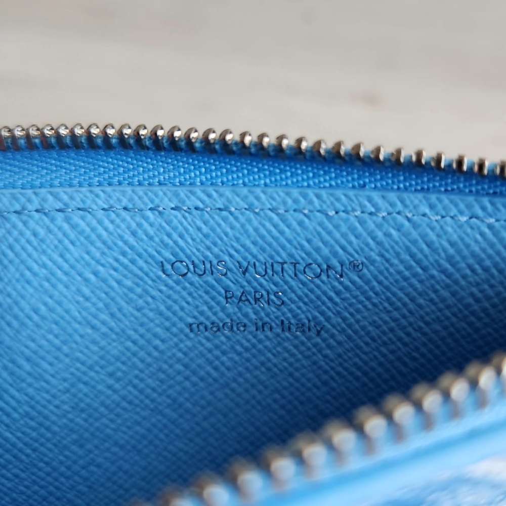 Louis Vuitton Zippy Coin