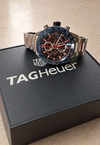 https://vipluxury.sk/TAG Heuer Carrera Chronograph Calibre Heuer 02