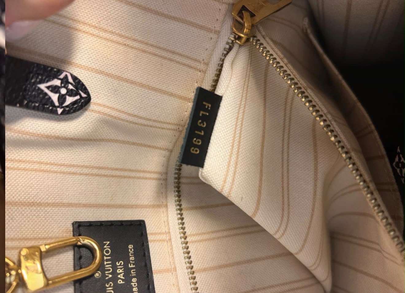 Louis Vuitton onthego GM