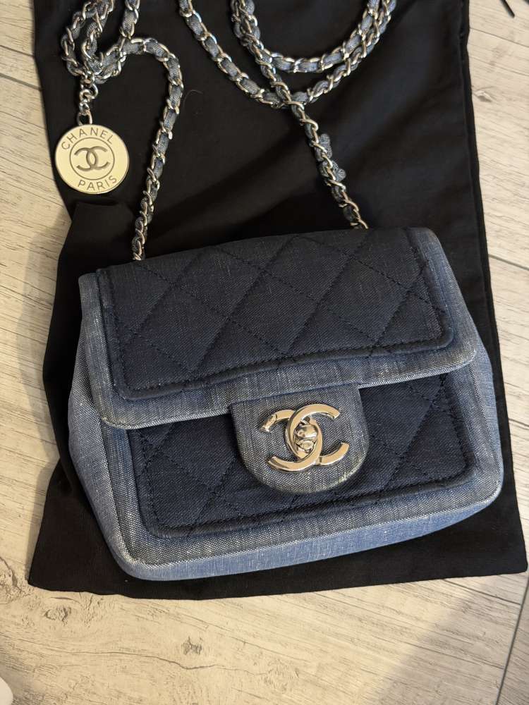Chanel denim flap