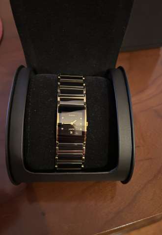 https://vipluxury.sk/Rado jubilee