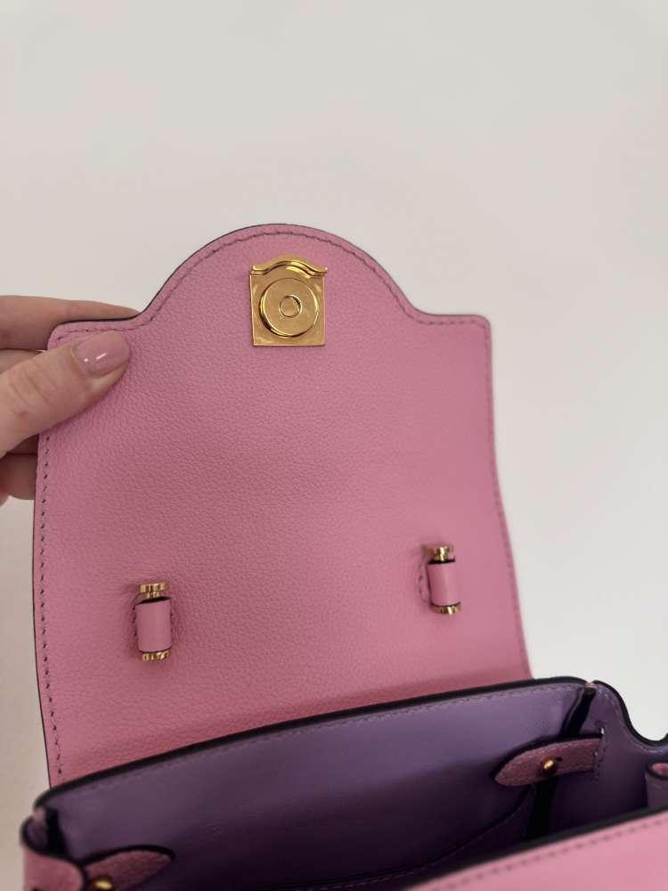 versace medusa